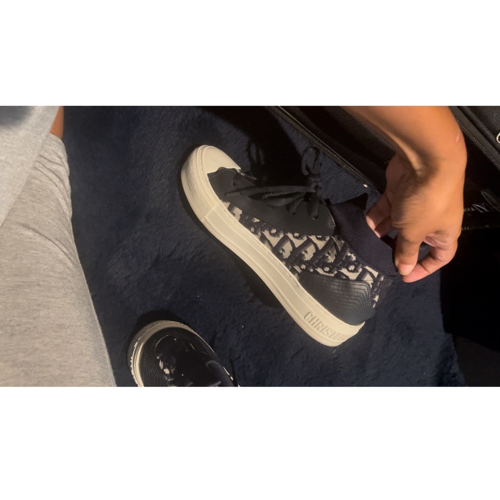 WALK'N'DIOR SNEAKER
Deep Blue Dior Oblique